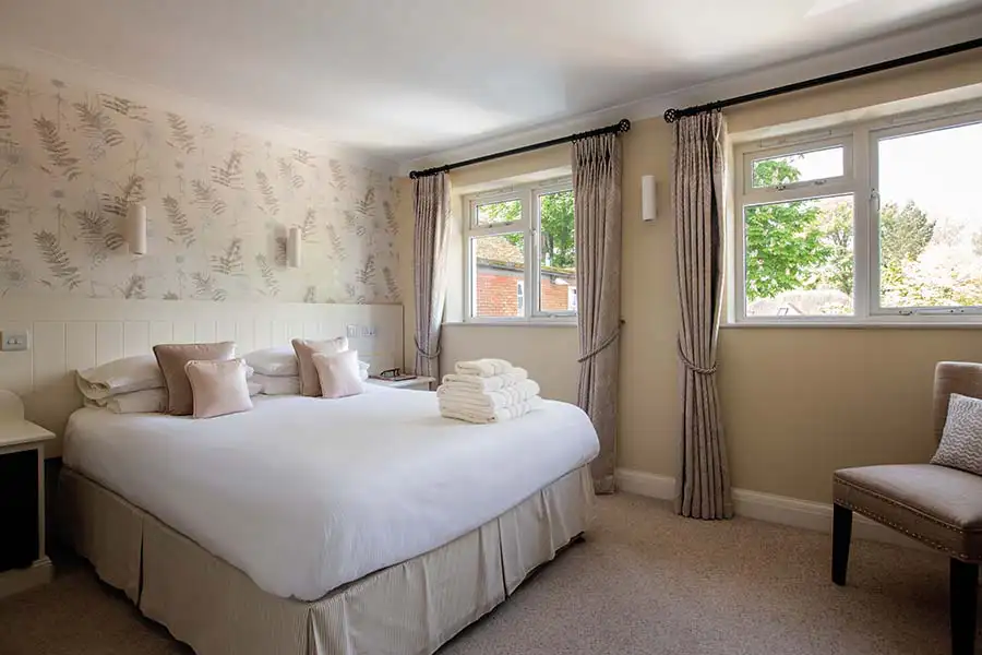 Classic Bedroom Room 21